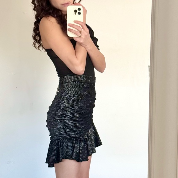 Small / NWT / Zara Black Ruffled Ruched Black Velvet Skirt - Picture 1 of 11